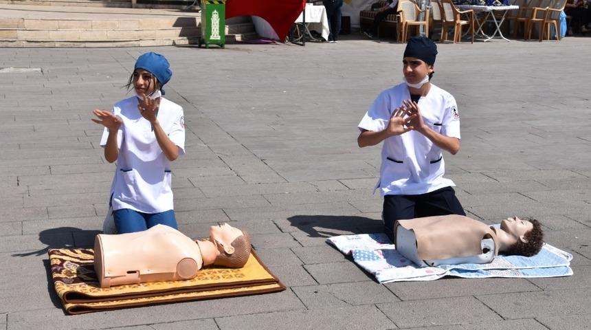 Vatandaşlara temel yaşam desteği verildi