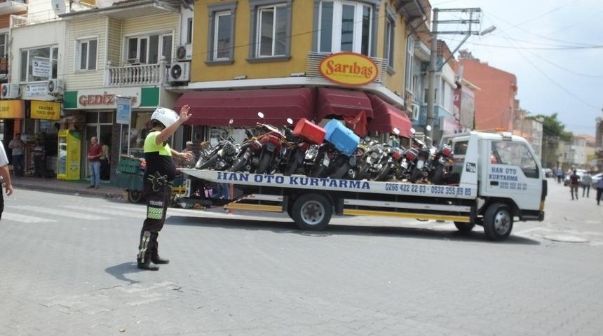 Burhaniye’de motosiklet denetimleri arttırıldı