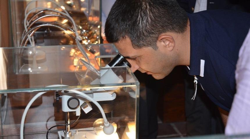 Türkiye’nin tek mikro minyatür merkezine Tarihi Kentler Birliği’nden ödül