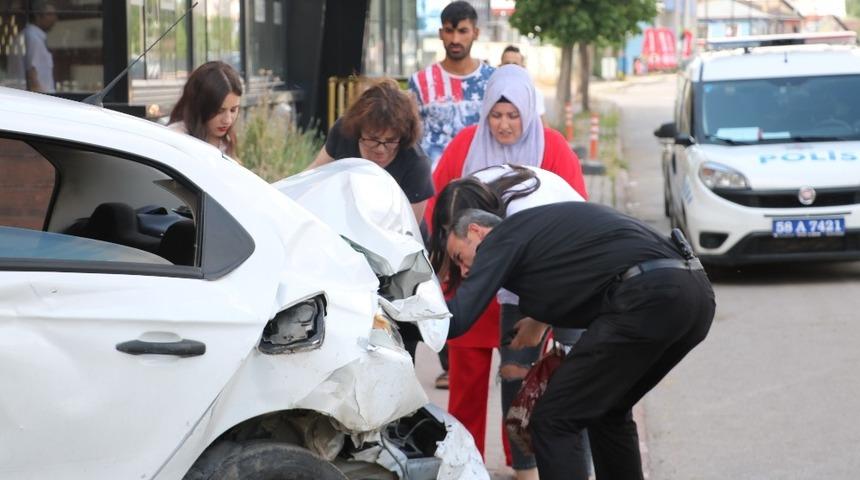 Zincirleme kaza kameralara yansıdı