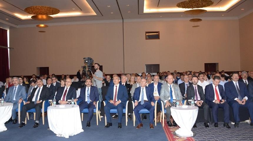 Konya&rsquo;da Yaş Meyve ve Sebze &Ccedil;alıştayı d&uuml;zenlendi