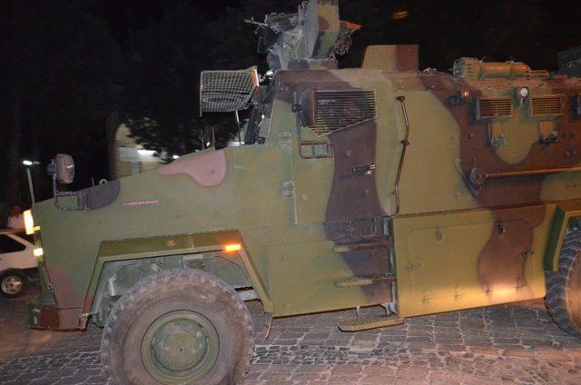Suriye sınırına askeri araç takviyesi