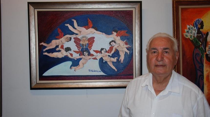 Prof. Dr. Akdeniz: "Resim beni hayata bağlıyor"