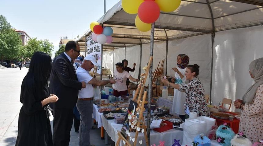 Kardelen Anaokulunda kermes