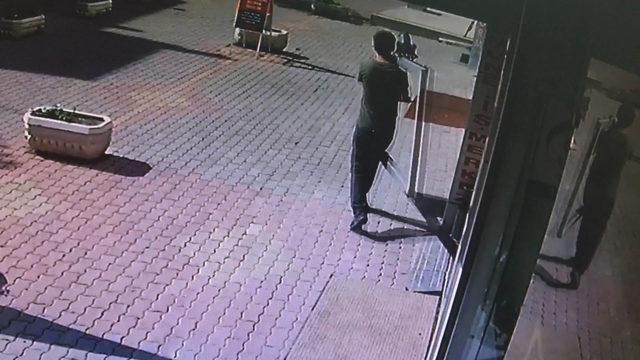 Kapı hırsızları yakalandı