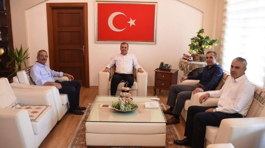 Bozdoğan: "Bu kenti ayağa kaldırmak hepimizi g&ouml;revi"