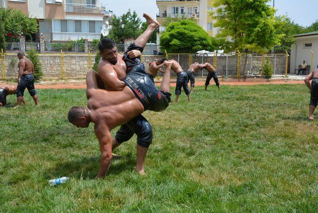 Başpehlivanlar, Kırkpınar öncesi yağlı antrenman yaptı