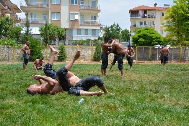 Başpehlivanlar, Kırkpınar öncesi yağlı antrenman yaptı