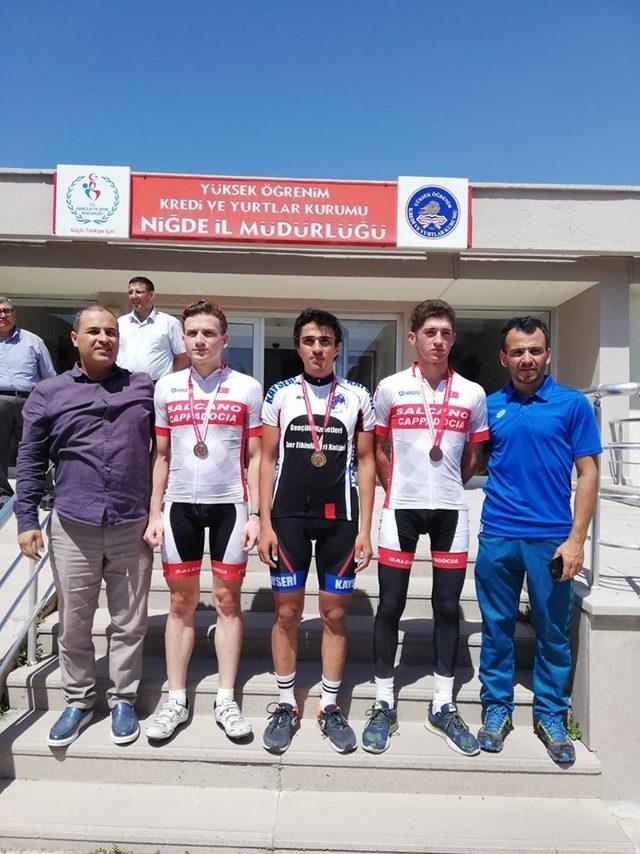 1.Dar Bölge Yol Bisikleti Türkiye Şampiyonası’nda Kayseri Rüzgarı