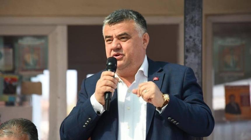 AK Parti&rsquo;li Demirtaş&rsquo;tan, CHP&rsquo;li Başkan Karakayalı&rsquo;nın uygulamalarına tepki