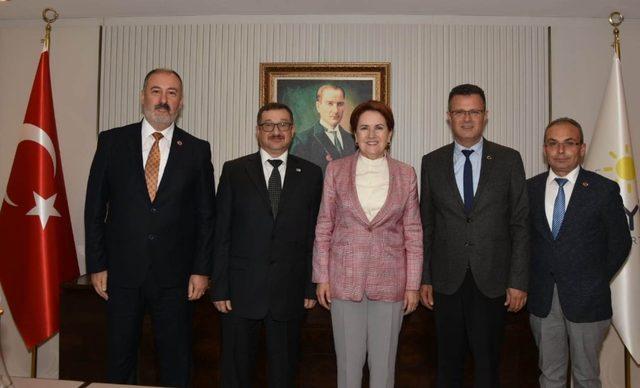 Başkan Öküzcüoğlu Akşener’i 5 Eylül kutlamalarına davet etti