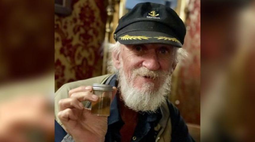 Eski komando kopan ayak parmağını bağışladı