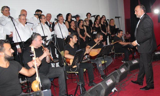 Alaşehir’de milli mücadelenin 100. yılına özel konser