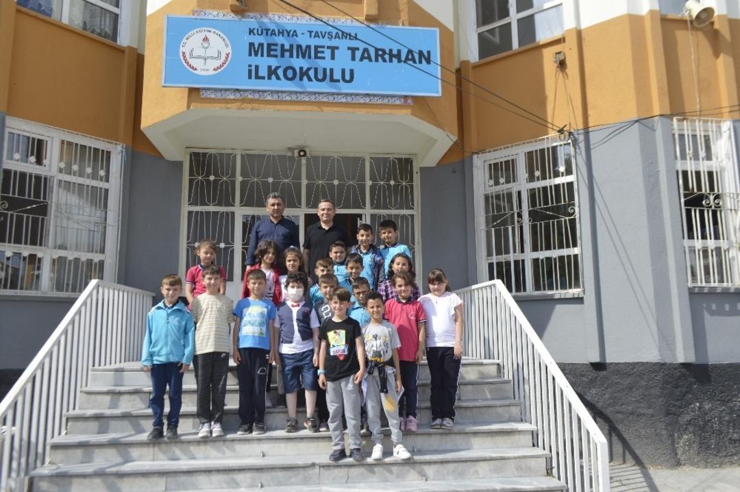 L&ouml;semiyi yenen Emre, Tavşanlı&rsquo;ya teşekk&uuml;r etti