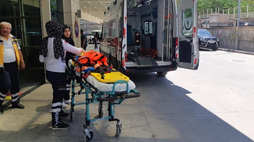 Siirt’te traktör devrildi: 1 yaralı