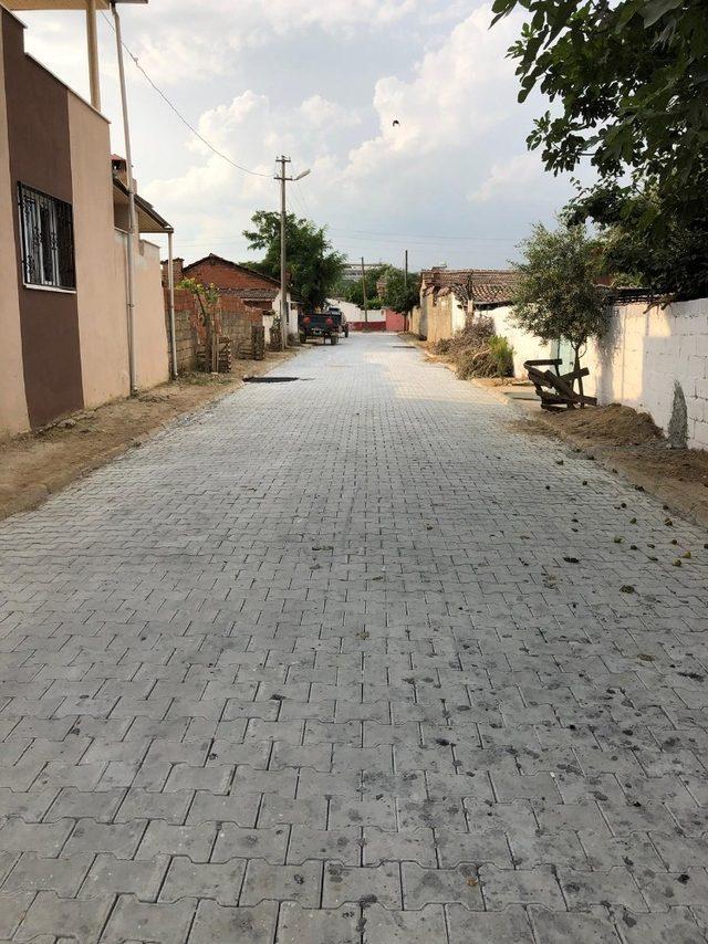 Germencik Hıdırbeyli’de üstyapı parke çalışmaları tamamlandı