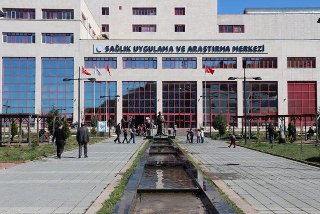 Sağlık Uygulama ve Araştırma Merkezi tatil boyunca çalışmalarını aksatmadan sürdürdü