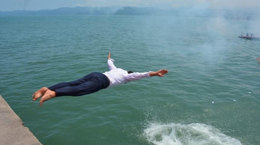 Denizciler mezun oldu