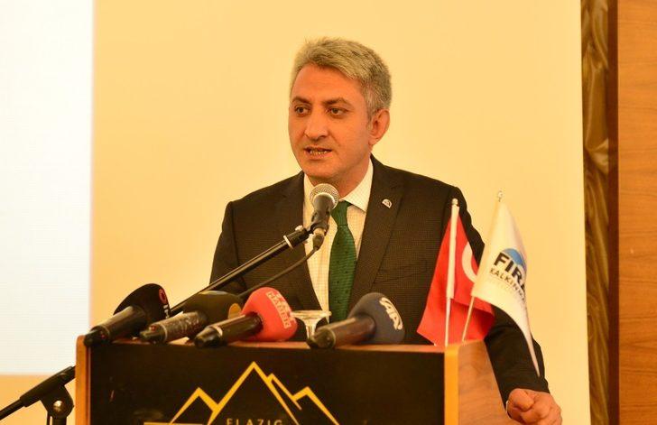 Elazığ’da, “Geleceğim Mesleğim” konferansı G3