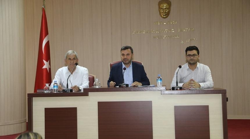 Y&uuml;reğir&rsquo;de kına konakları ve salonlar şehit ailelerine &uuml;cretsiz