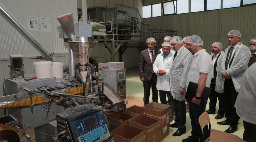 Yozgat Valisi Çakır OSB’de incelemelerde bulundu