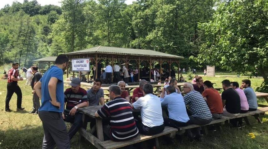 G&ouml;k&ccedil;ebey&rsquo;de vatandaşlar piknikte buluştu