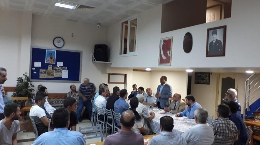 MHP İl Başkanı Karataş, İstanbul&rsquo;da Aşkale Koşapınarlılarla bir araya geldi