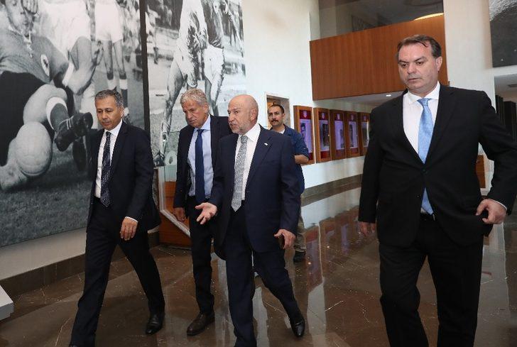 Vali Yerlikaya’dan Nihat Özdemir’e ziyaret G4