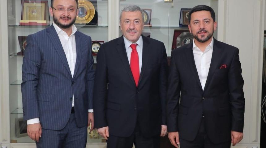 Rasim Arı, İstanbul Emniyet M&uuml;d&uuml;r&uuml; Mustafa &Ccedil;alışkan&rsquo;ı ziyaret etti