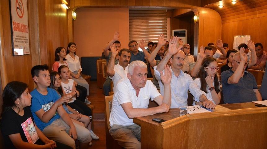 &Ccedil;aycuma Belediye Meclisinden tarihi kararlar