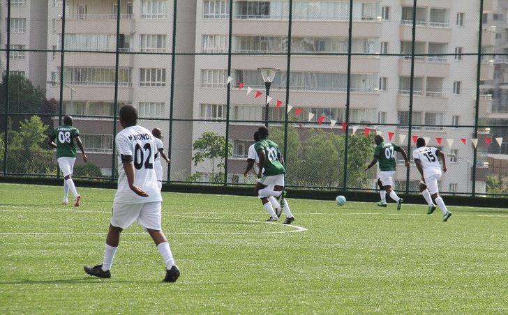 Çankaya Belediyesi 35 Büyükelçiliğin katılımıyla “Afrika Gününü” kutladı G4