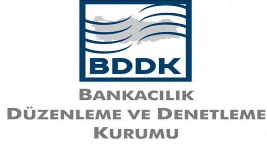 Bloomberg: Türkiye'de ekonomik istikrarı bozmaya çalışmakla suçlanan iki muhabirimiz hapis istemiyle yargılanacak