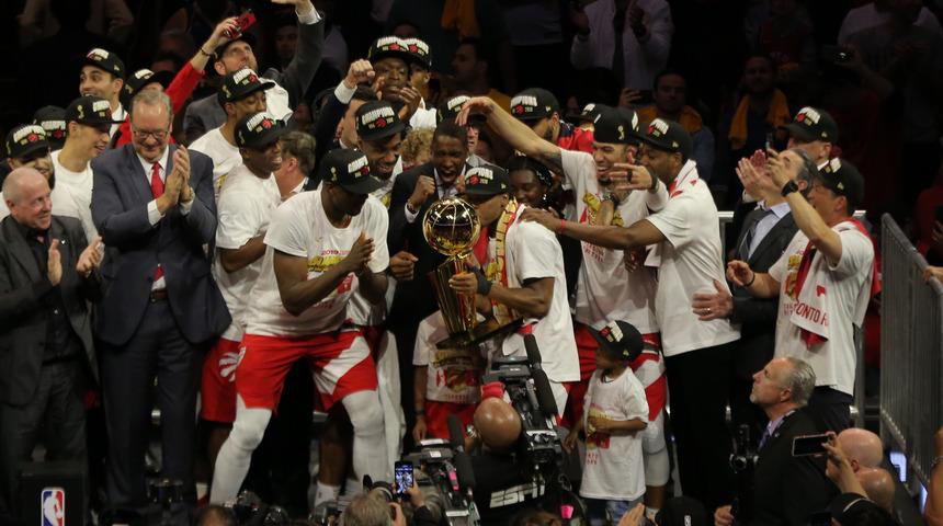 NBA'de şampiyon Toronto Raptors oldu!