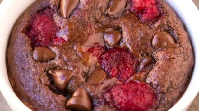 Haziran ayının en taze ve lezzetli meyvesi çilekle hazırlayabileceğiniz 5 tarif