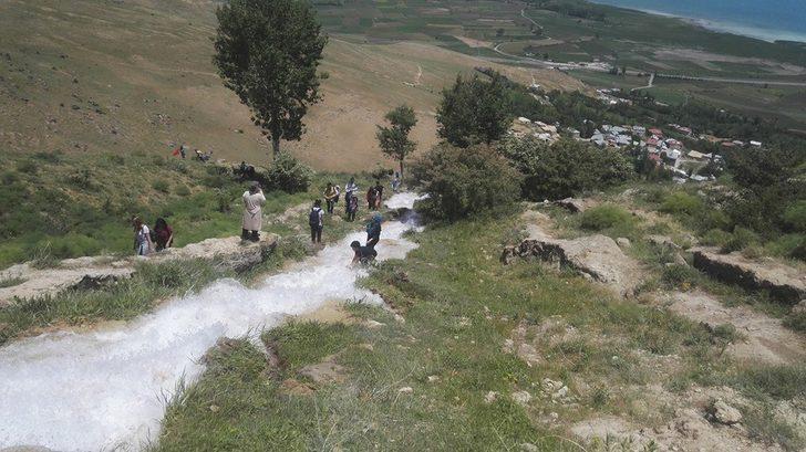 Doğaseverler bu kez arkadaşları için yürüdü G4