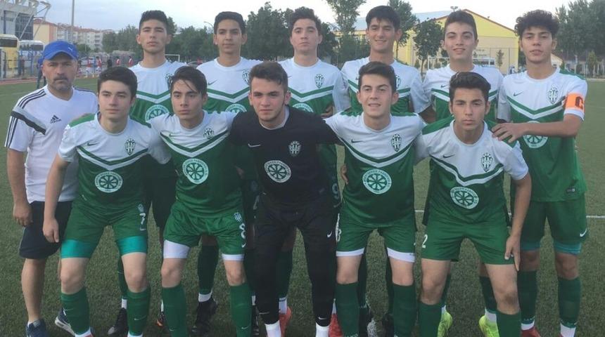 Kayseri Şekerspor U16 takımı beklemede