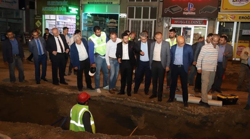 Başkan Arı, Lale Caddesinde incelemelerde bulundu