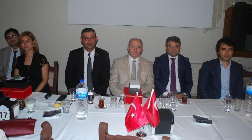 Başsavcı Uğurlu ile hakim ve savcılara veda yemeği