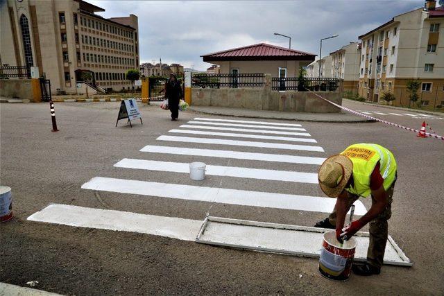 Tuşba’da ‘Öncelik Hayatın, Öncelik Yayanın’ çizgi çalışması