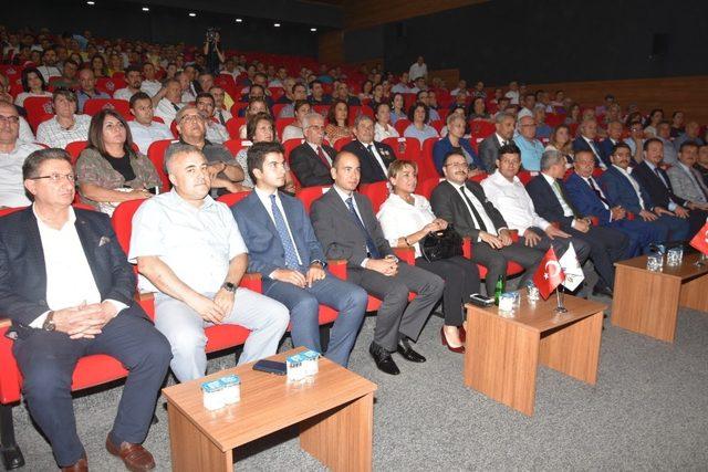 Yazar Nihat Aytürk, Nazilli’de konferans verdi