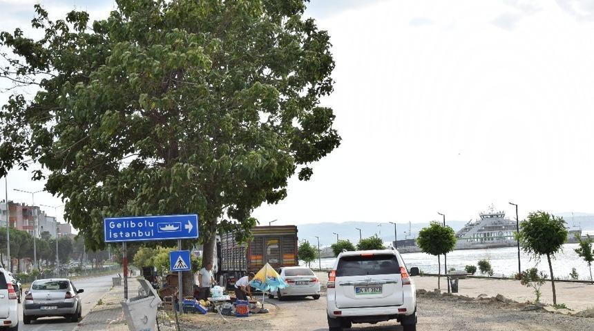 Lapseki’de tatil dönüşü sıkıntı yaşanmadı