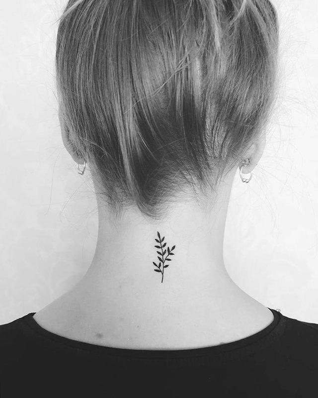 neck-tattoo-designs-23-5cf78253ba723__700