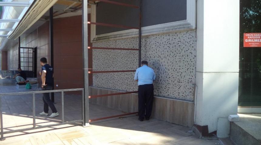 D&uuml;zce Belediyesi m&uuml;h&uuml;rledi