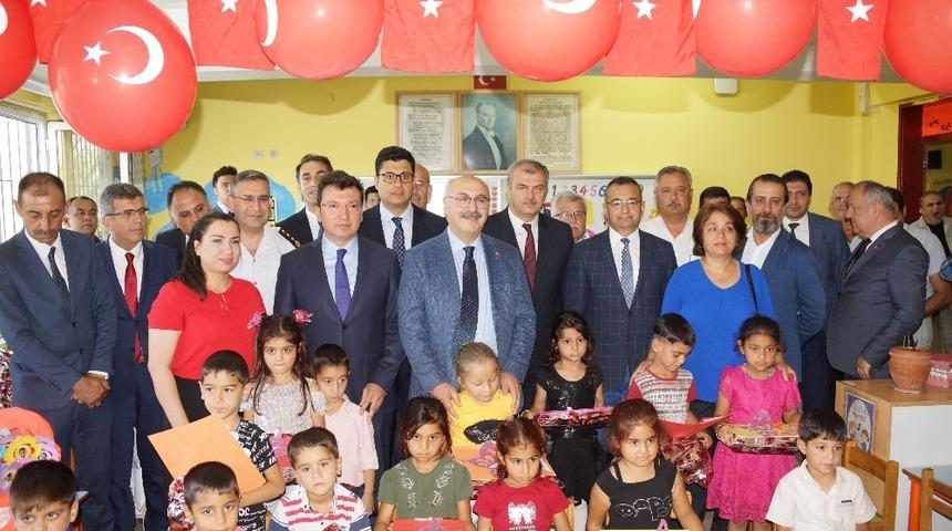 Aydın’da 179 bin öğrenci karne sevinci yaşadı