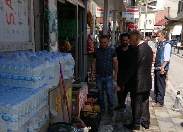 Zabıtadan kaldırım işgali denetimi!