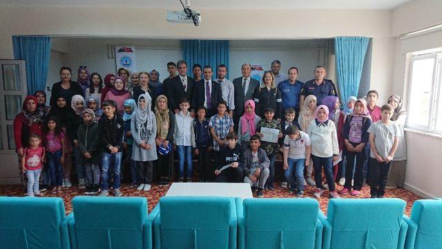 Seyitgazi’de karne sevinci