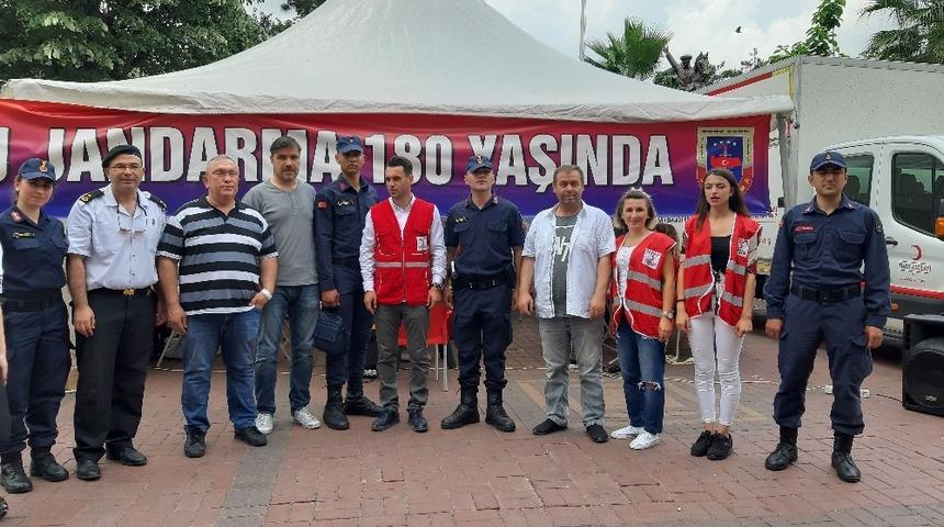 Jandarma 180&rsquo;nci yılını kan bağışı yaparak kutladı