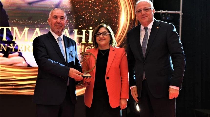 Spor yatırımları Şahin&rsquo;e &ouml;d&uuml;l getirdi