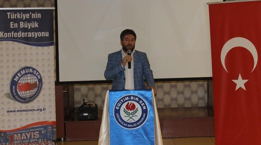 Karataş: &ldquo;Silgi kullanmanın en maliyetli olduğu alan eğitim politikalarıdır&rdquo;