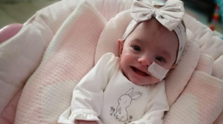 11 yılda 13 kez düşük yaptıktan sonra bebek sahibi oldu